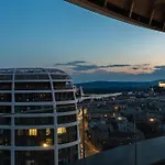 Appartamento Skypark Retreat With Balcony