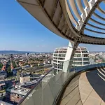 Appartamento Skypark Retreat With Balcony Bratislava