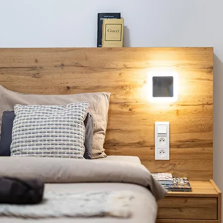 Skypark Retreat With Balcony * Bratislava