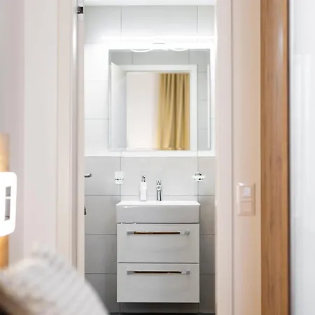 Apartmán Skypark Retreat With Balcony *