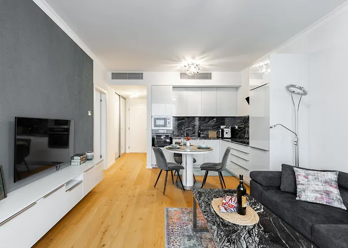 Apartmán Skypark Retreat With Balcony *