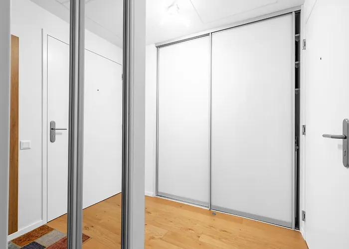 Apartmán Skypark Retreat With Balcony