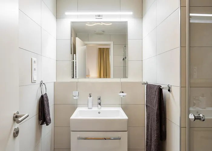 Skypark Retreat With Balcony Appartement Bratislava