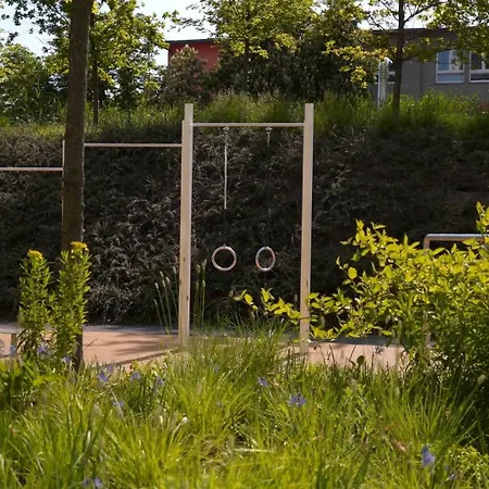 Διαμέρισμα Skypark Retreat With Balcony Μπρατισλάβα