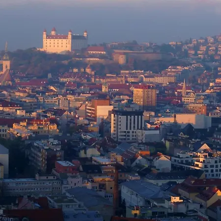 Skypark Retreat With Balcony Διαμέρισμα